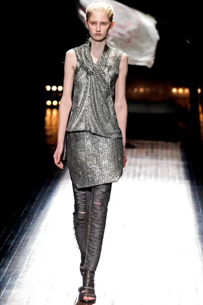 Look 6